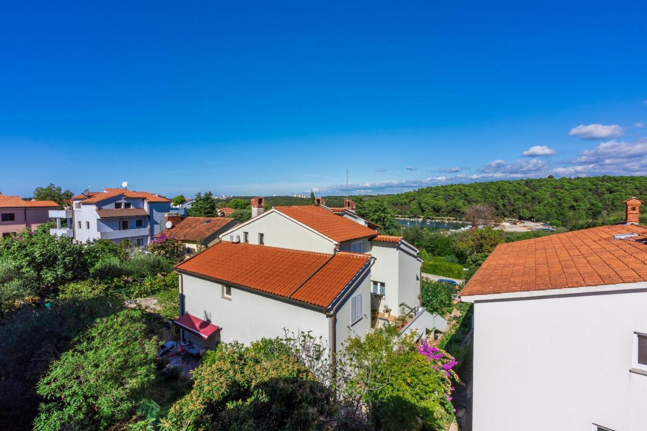 Apartments villa MaVeRo Banjole Exteriör bild