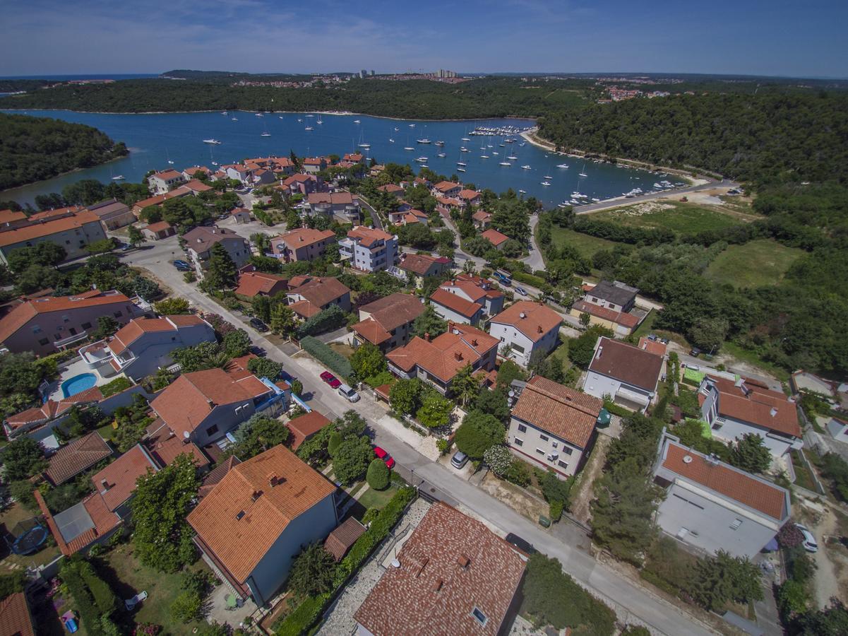 Apartments villa MaVeRo Banjole Exteriör bild